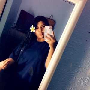 Meet your Posher, Beatriz